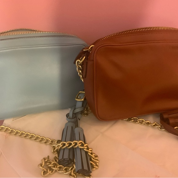 Two small cross body coach bags - Picture 4 of 5